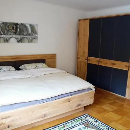 Rauchenberger Apartment *